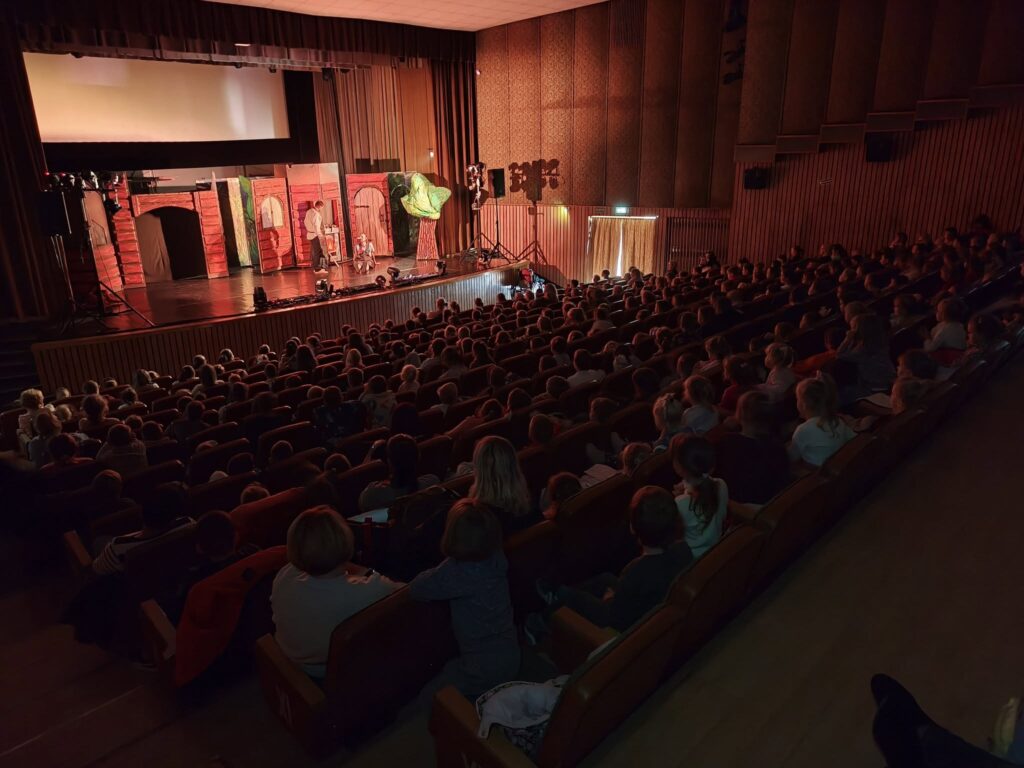 564720027 1236545391851566 3913556293679627293 n