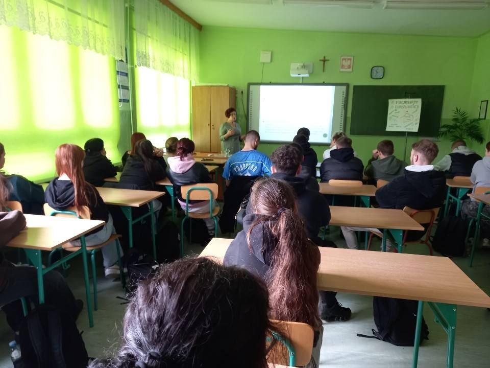 565128722 1386961686606850 1903830322171498613 n