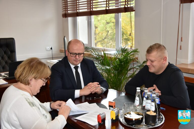 565129814 1200236222152545 435986269543202106 n