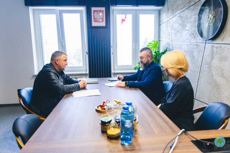 567969263 1124000426581385 705261657329339193 n