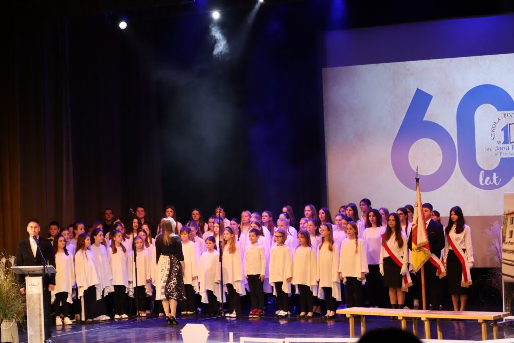 568610927 1421923536605686 1963869961377716658 n