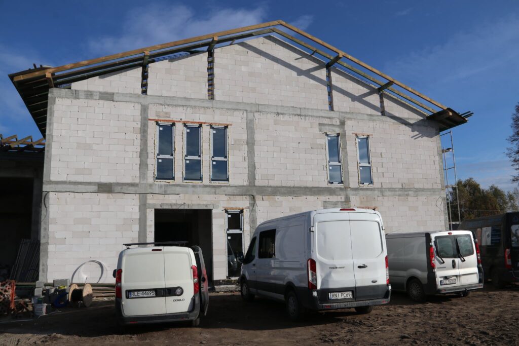 571026536 1211598004334684 6925007917905277323 n