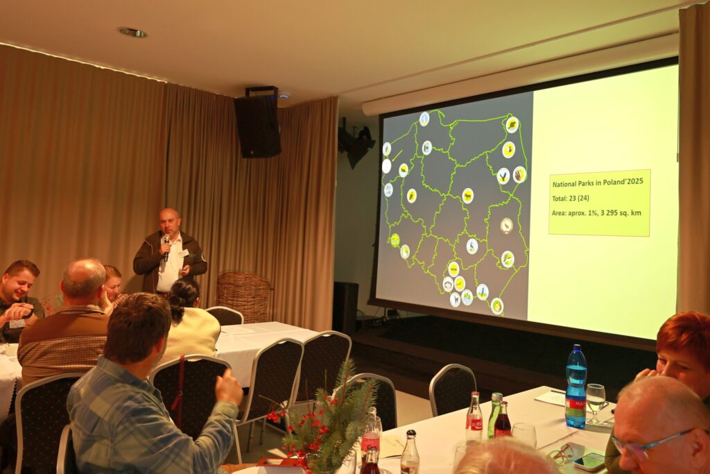 571107282 1248706737294883 5743359823357518000 N