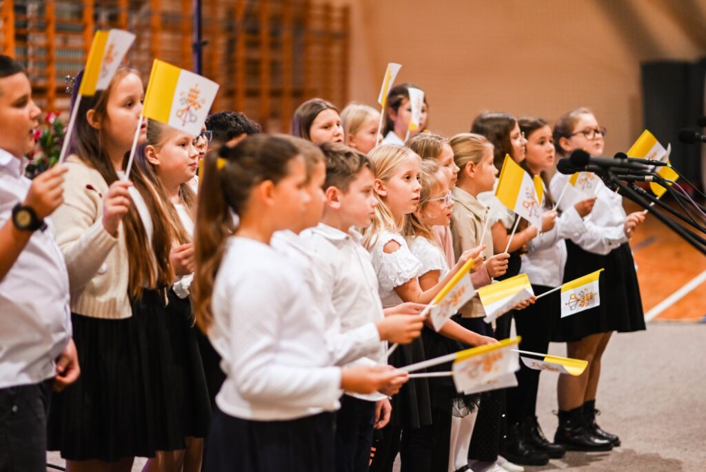 571164841 1213974860763665 4470610822449577011 n