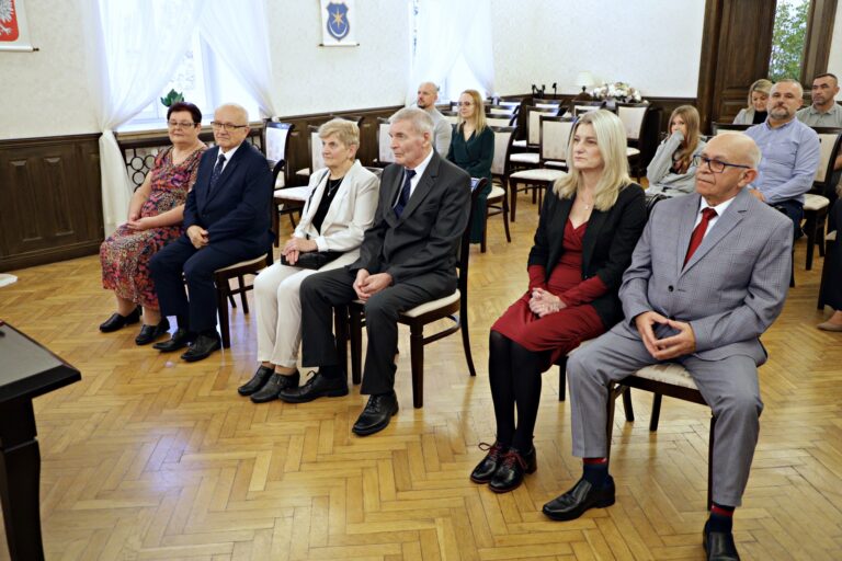 571273578 1231174742384371 763176391771865680 n (1)