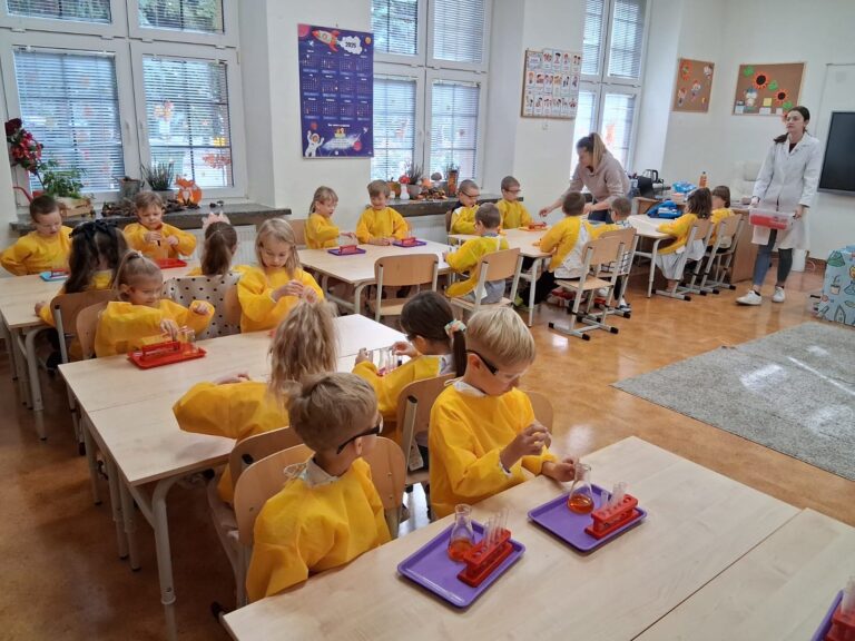 572027198 1301130521811068 7912006309111488353 n