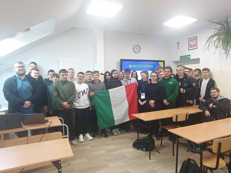 576210461 1327289622521618 4164532790948343852 n