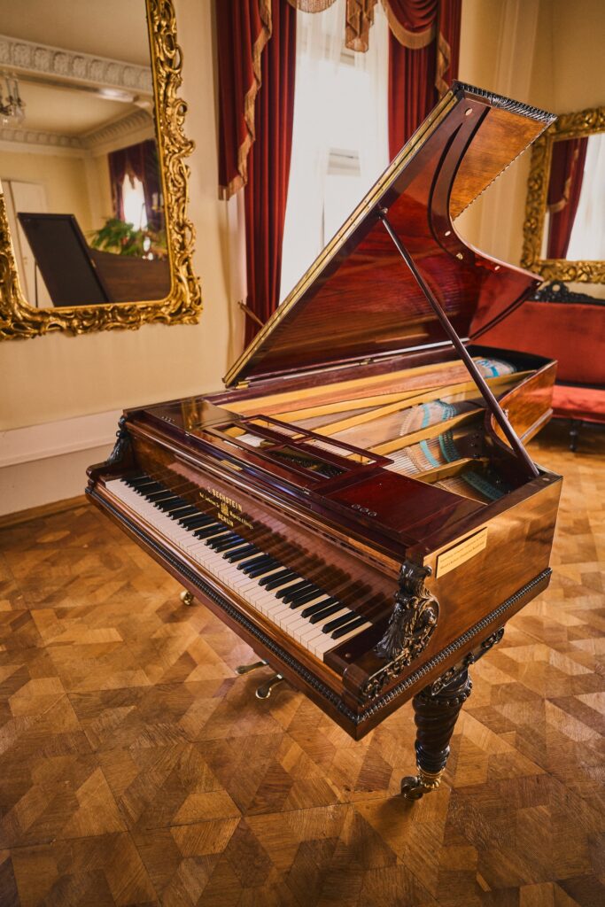 581318176 1414048150443474 3425424251635324232 n