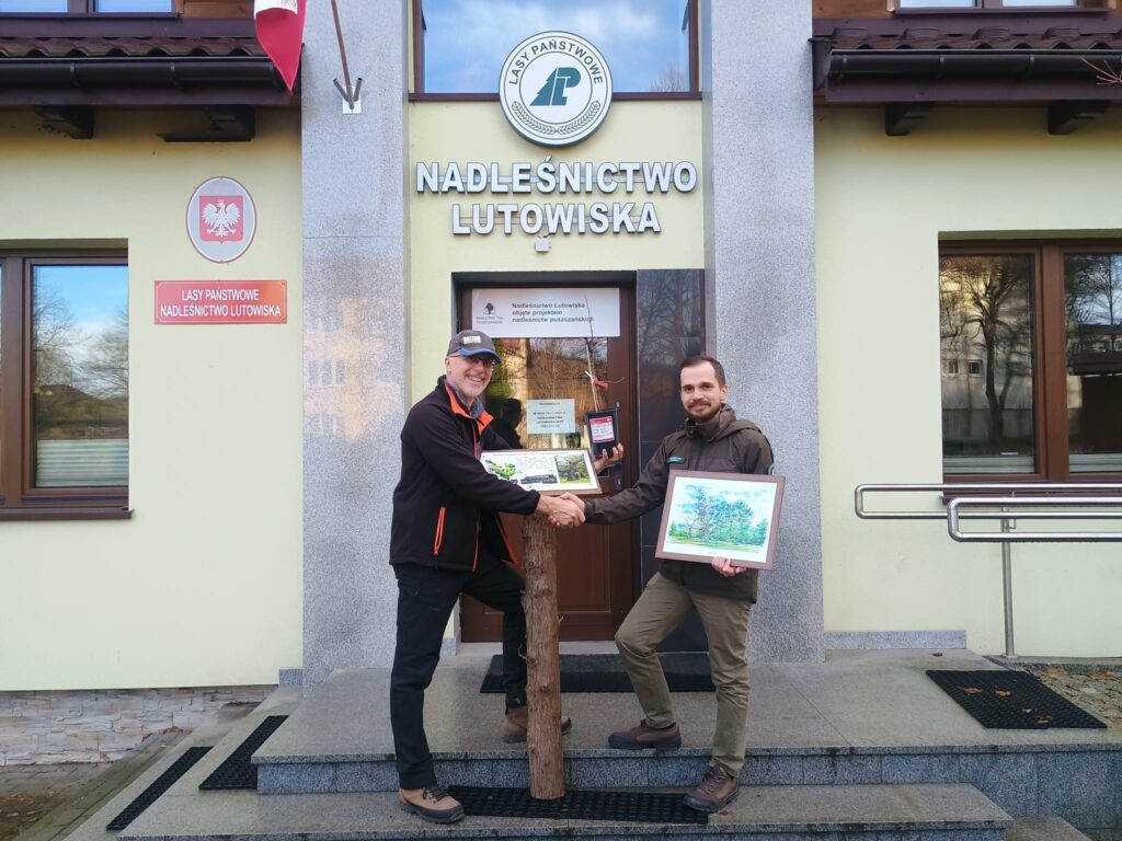 Bieszczady. Genetyczny bliźniak 800-letniego dębu "Rus" rośnie już w Lutowiskach 1 583048193 1155225130122208 468730220462557156 n