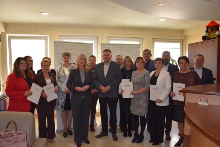 583325023 1293597886144377 1669505149825015193 n