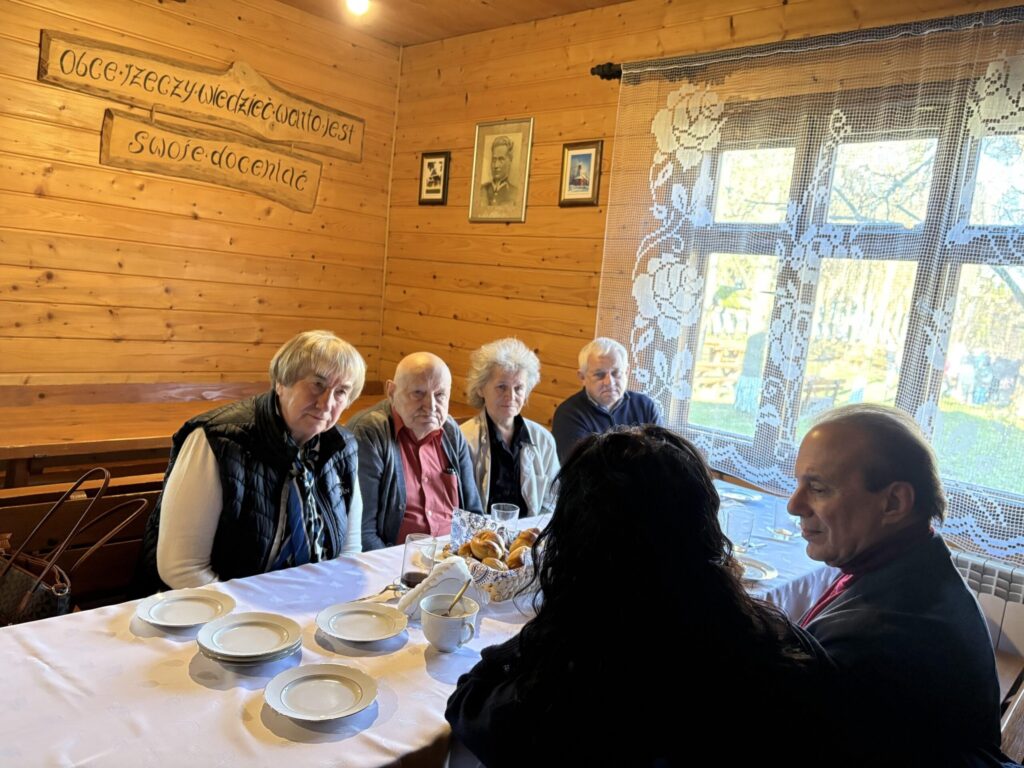 583806546 1296521785613005 1117844424564376291 n