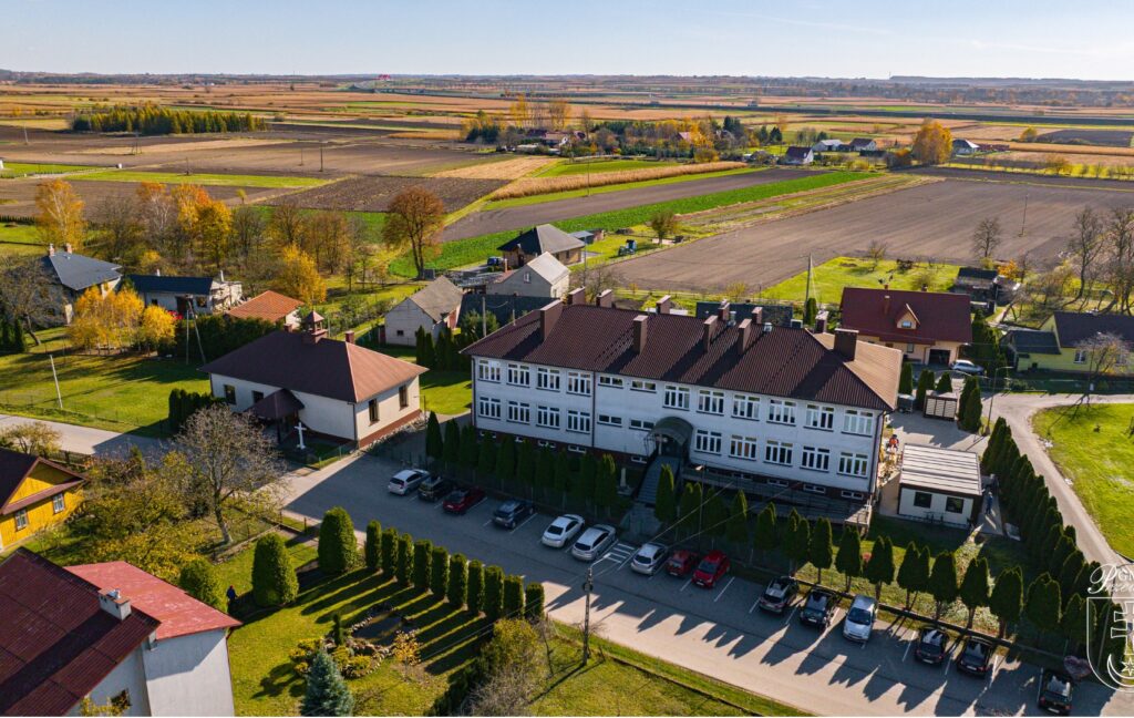 584299349 1294422559396616 2537426774292781570 n