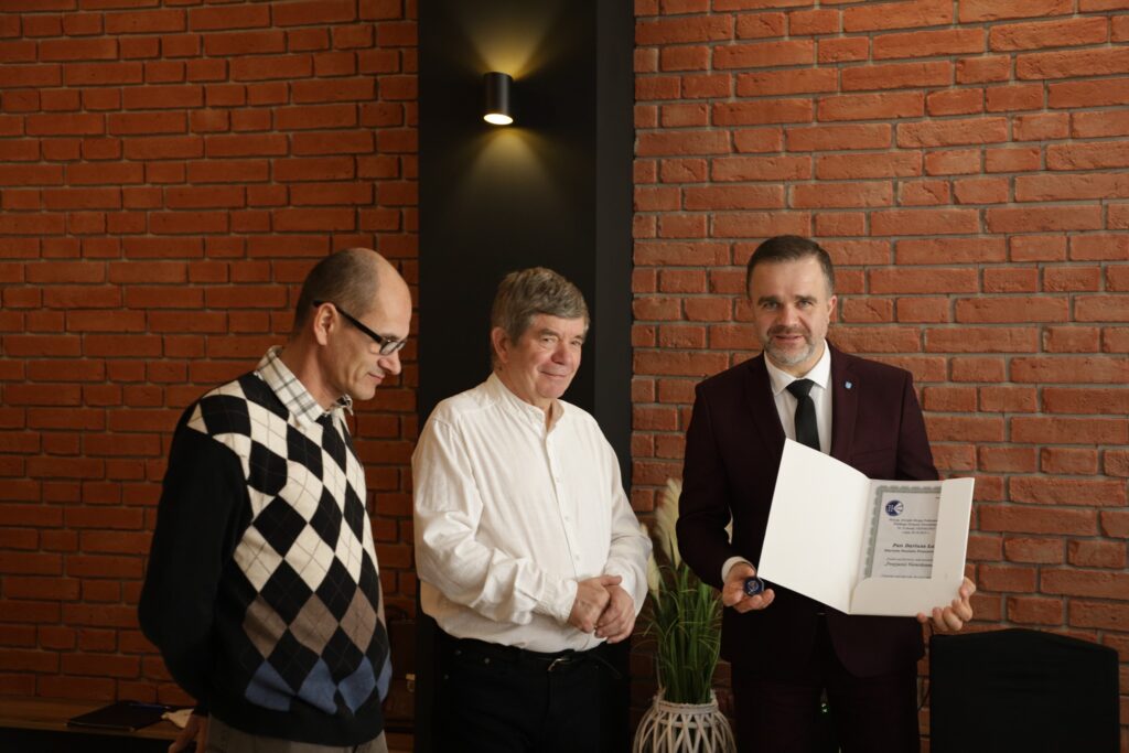 584422065 1161651702835951 2937300902237756604 N