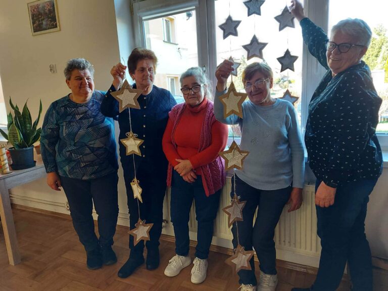 584896701 904304245255394 983040154101882571 n