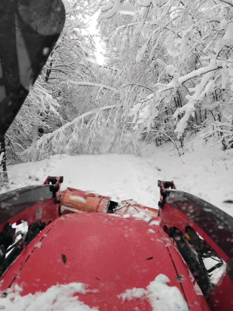 586452685 122195676842310265 6588969824663826476 n