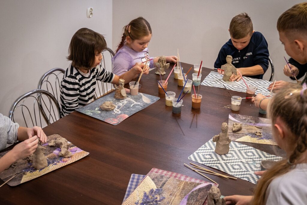 586907552 1366604898591901 3813269732898861780 n