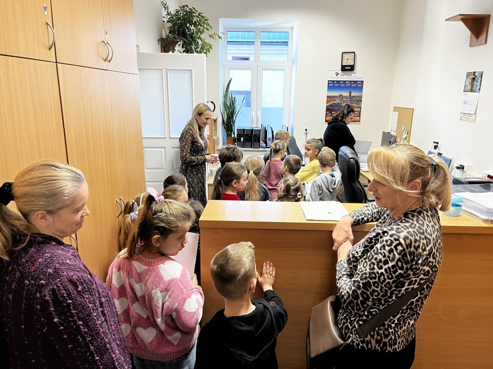 587015463 122195334890310265 8705553090176085998 n