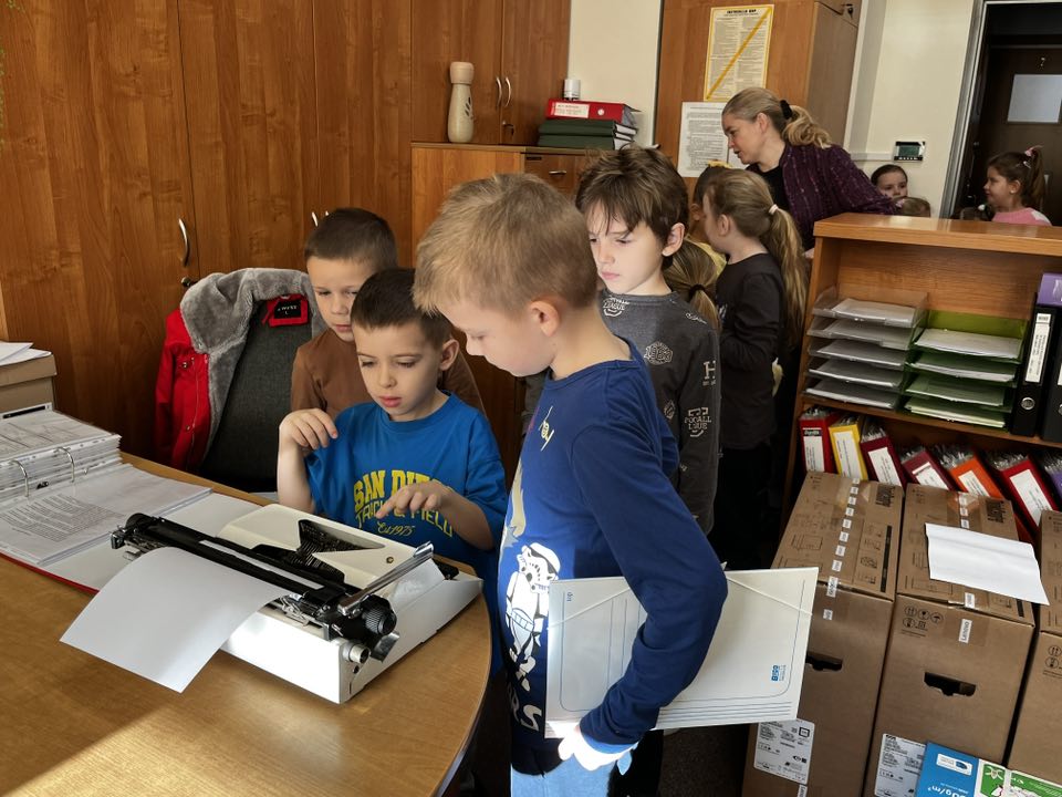 587016384 122195333846310265 417508873226615278 n