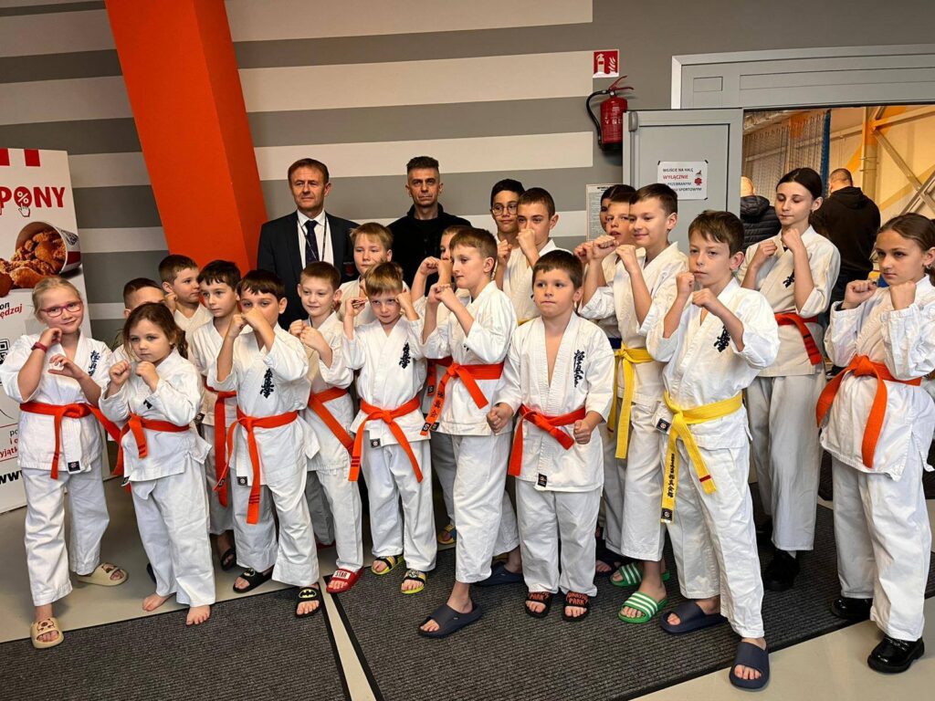 588640242 837469779247929 3024789174855650433 n