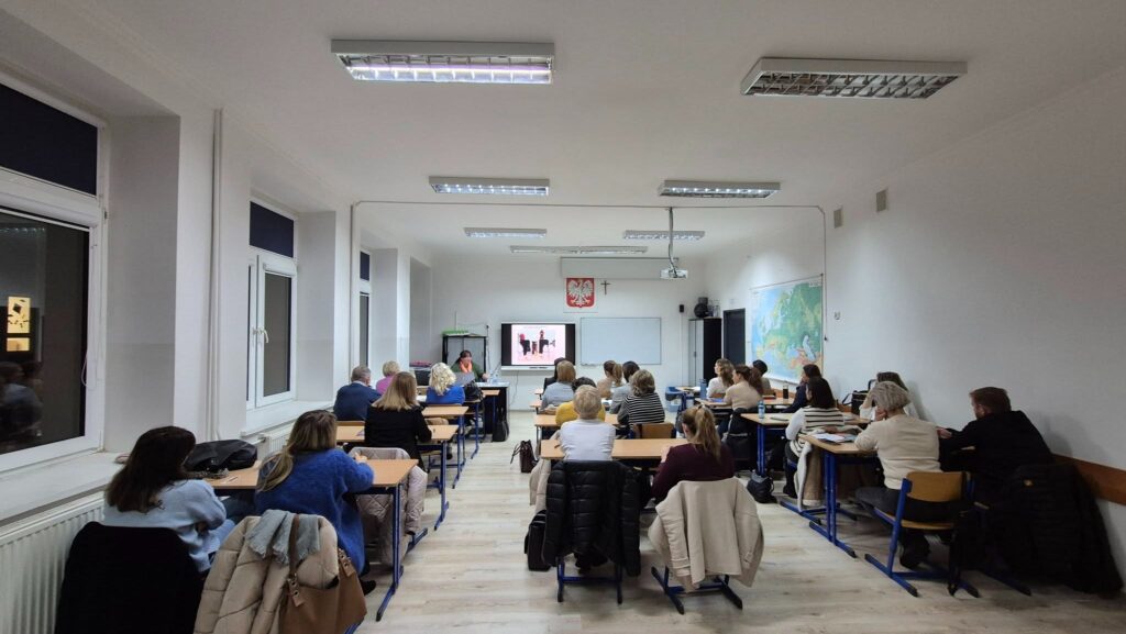 589818703 869177455506931 1084956267983228016 n