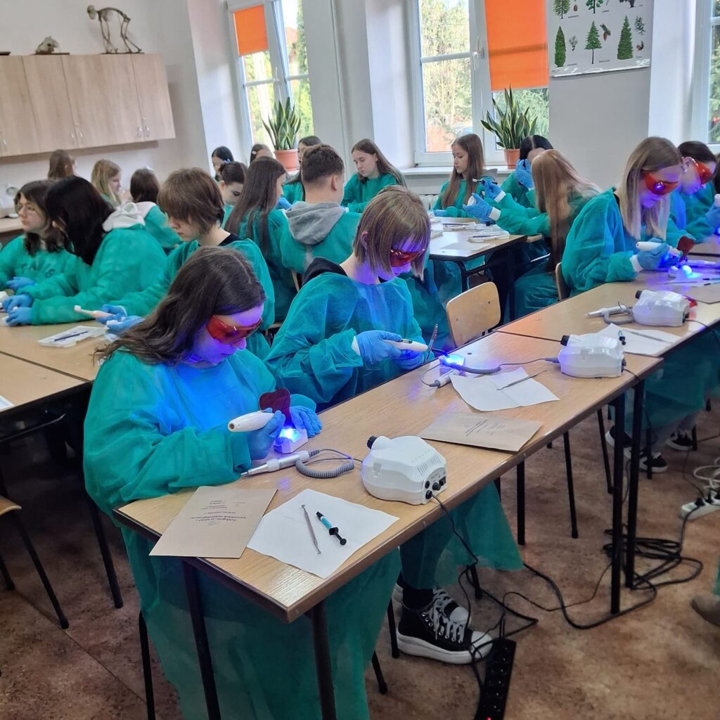 590102684 1420281513434758 3011796443225666345 n