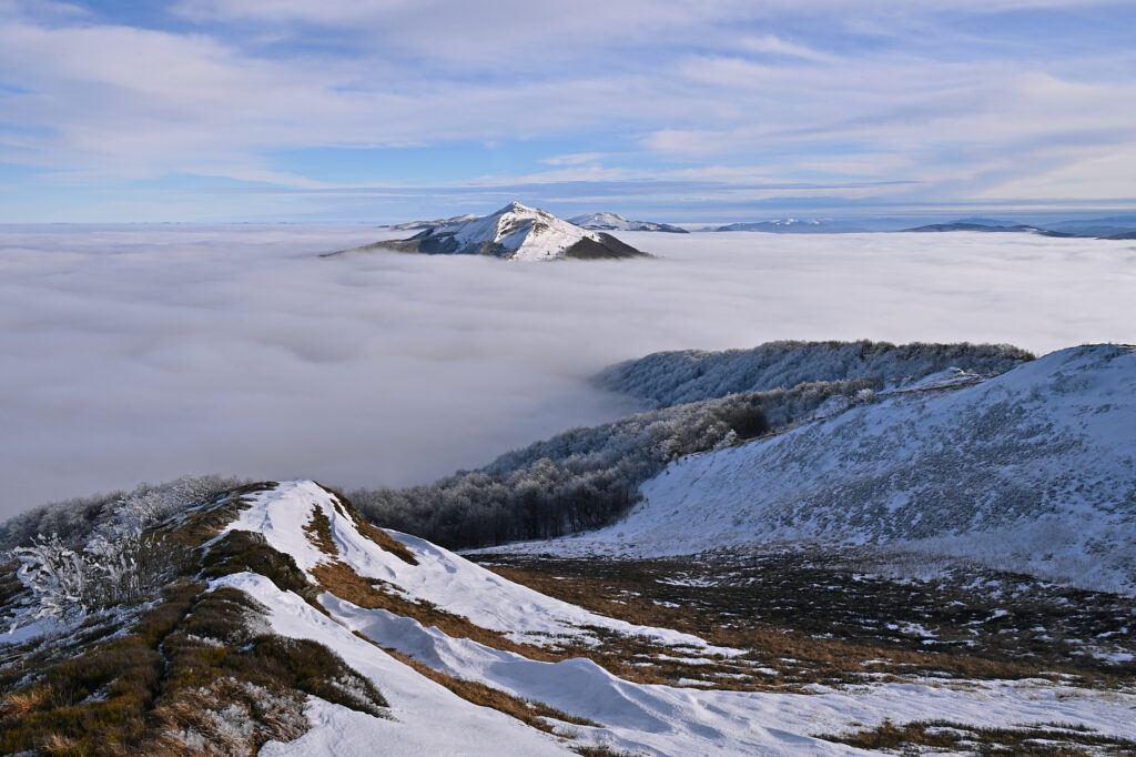 Bieszczady. Niezwykły spektakl na połoninach. Z Wetlińskiej było widać ośnieżone Tatry. 1 592391598 1279513730880850 3786889981627617065 n
