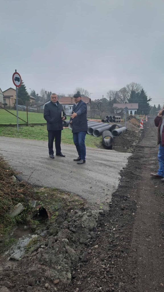 591750748 1309213744584164 2854244703043302457 n