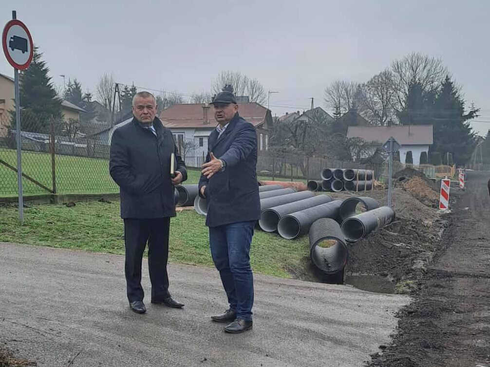 591750748 1309213744584164 2854244703043302457 n