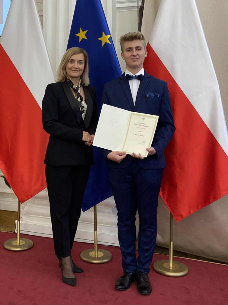 594642926 1349228403661073 6741589247908230734 n