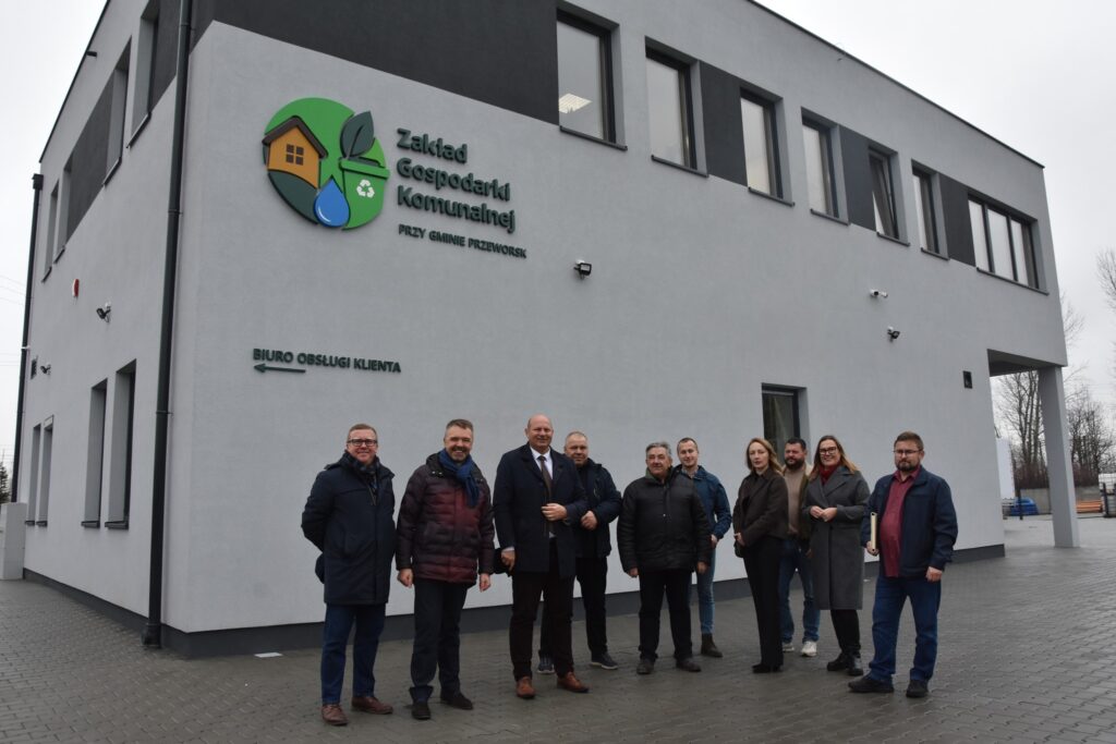 595214128 1316148877223984 8619773056551140229 n