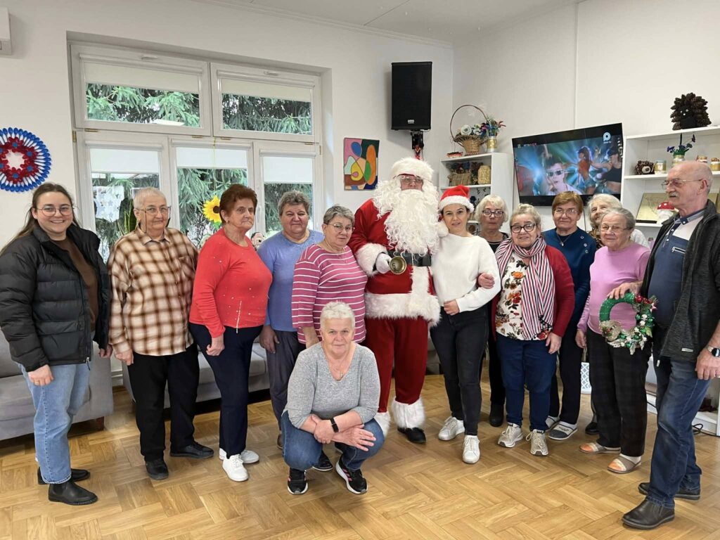 596760006 915674477451704 391883826789511594 n