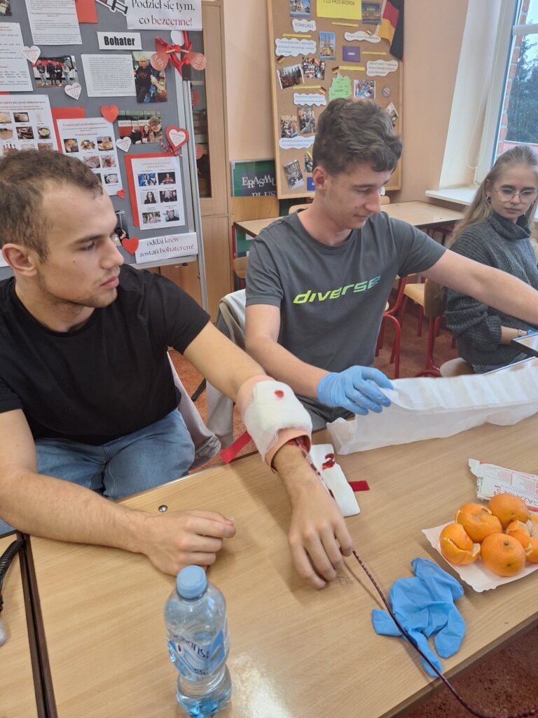 597550864 1430868899042686 7182377719072809706 n