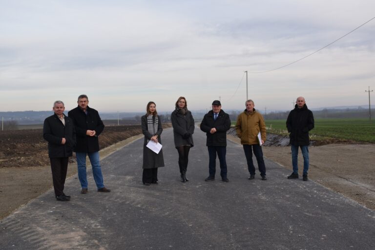 597749497 1319711263533039 2259511131698829331 n