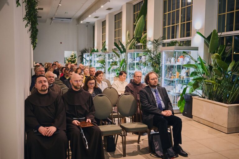 598868040 1445057987627800 5284258779463703206 n