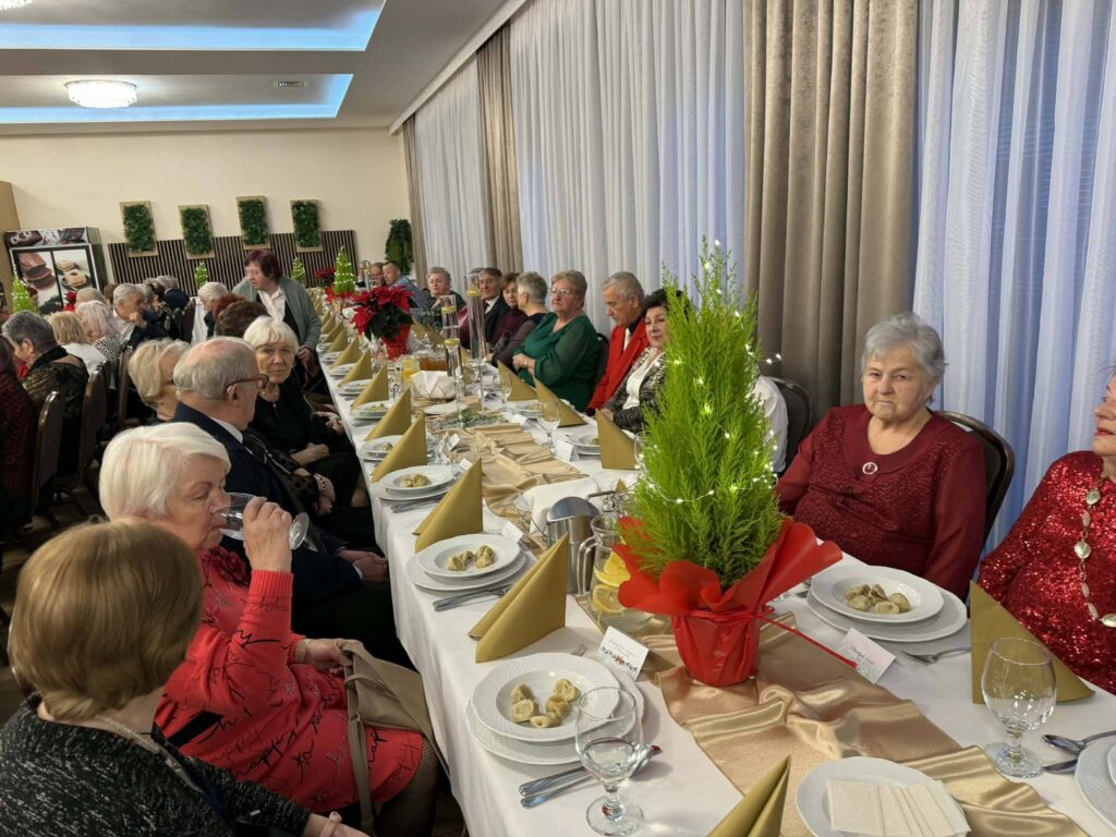 598868926 1527693578397565 5623300017673761223 n