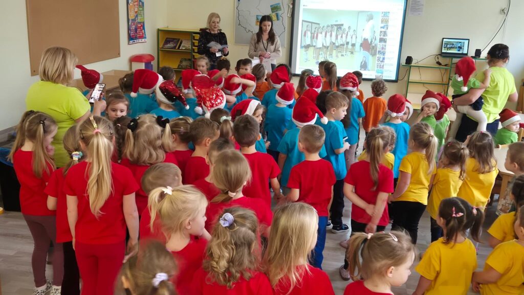 599952240 884359523988724 5864638986630245553 n