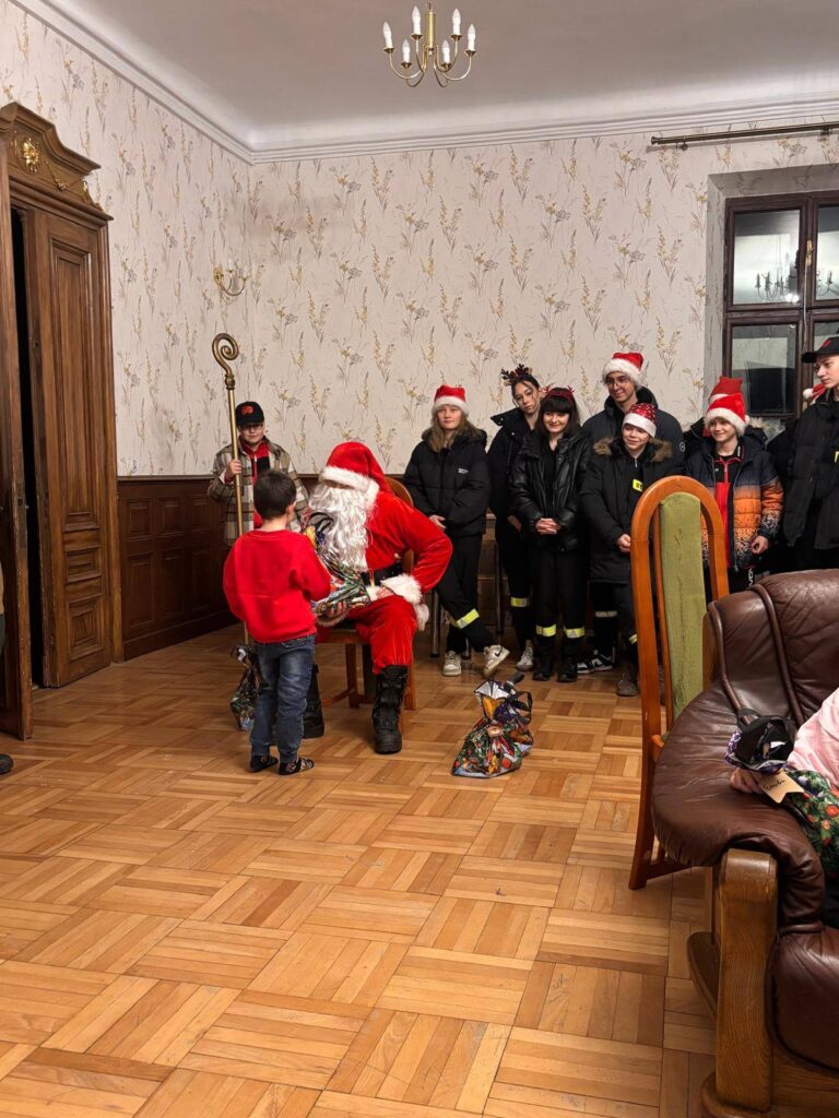 601825086 1178998861013685 174310815775423511 n