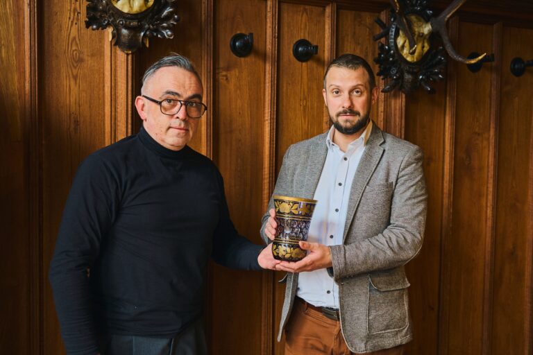 615433998 1471051555028443 1450029584973898120 n