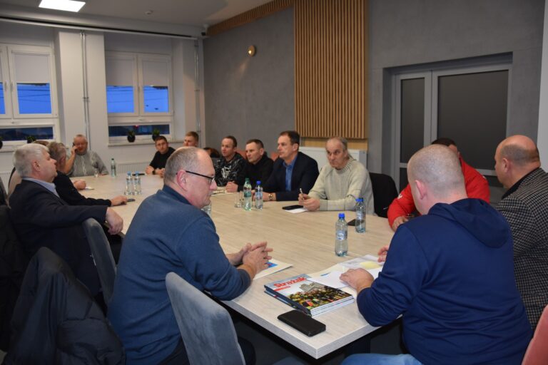 615452786 1349326133906258 7653224794534543316 n