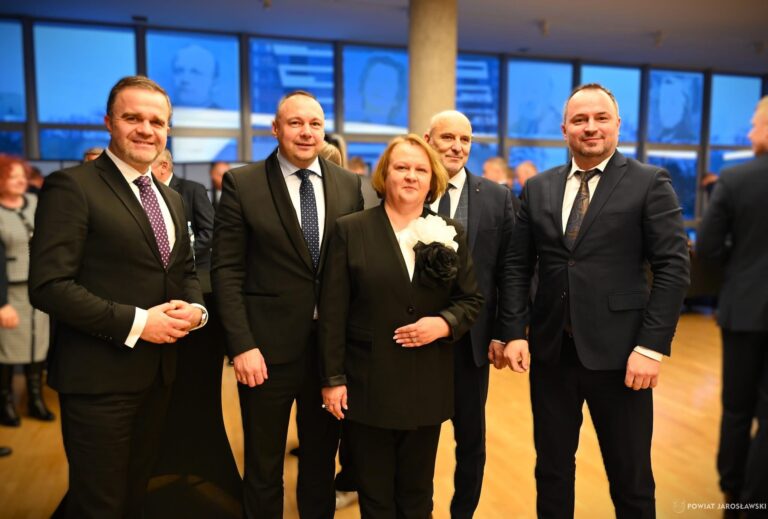 615503655 1202833522051102 3997269584942175453 n