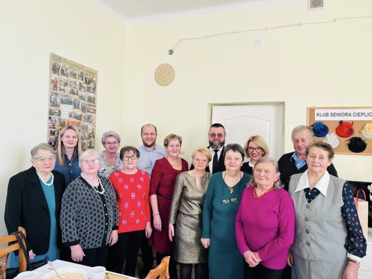 616344765 846625711523745 932474386850882689 n