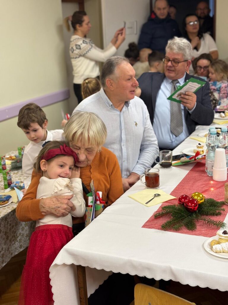 616831424 1540768074161662 6804477056339471324 n