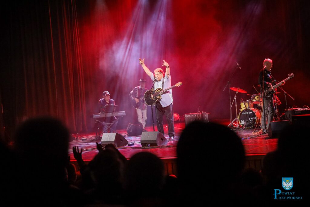 619481732 1208856508115470 4782874232136465824 n