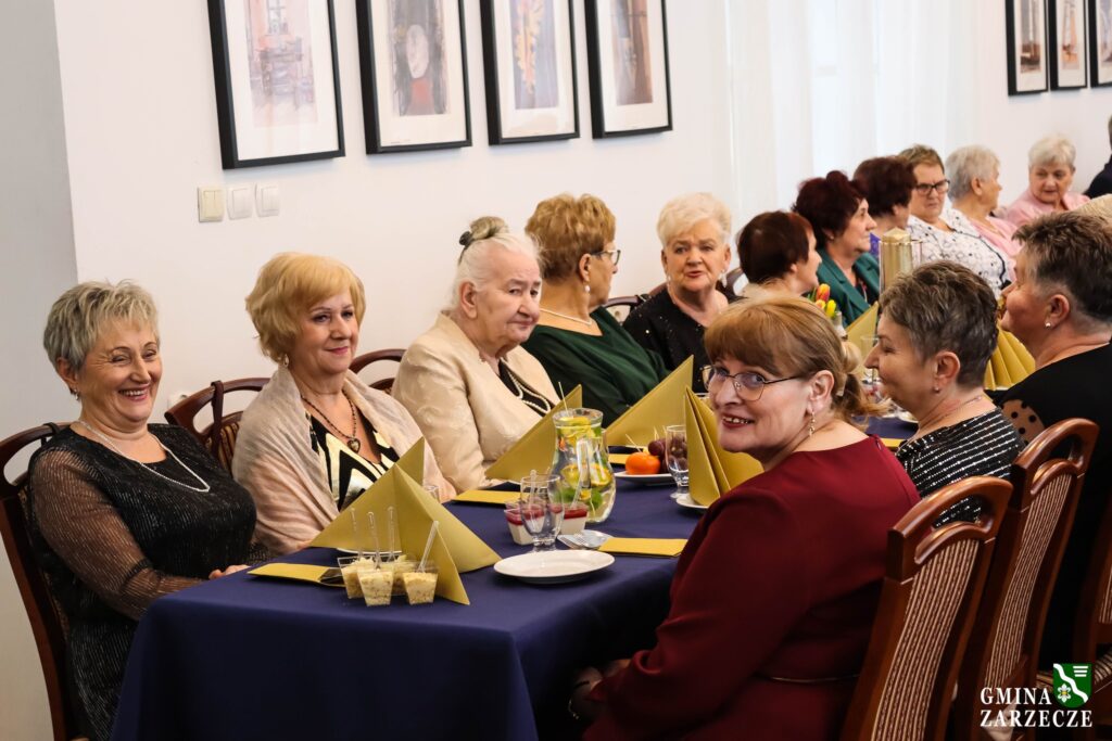 Karnawałowy Bal Seniorów W Zarzeckim Pałacu. Wyjątkowy Polonez I Magiczny Wieczór W Historycznych Wnętrzach 1 622805483 1203212188627443 2090965184563145439 N