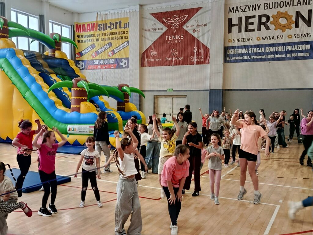 633947960 1425108929410756 1620846290435570602 n