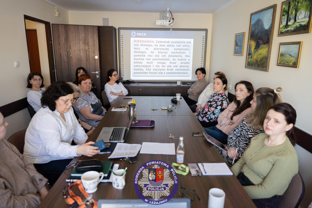 Szkolenie Profilaktyczne Dla Pracowników Poradni Psychologiczno-Pedagogicznej W Leżajsku