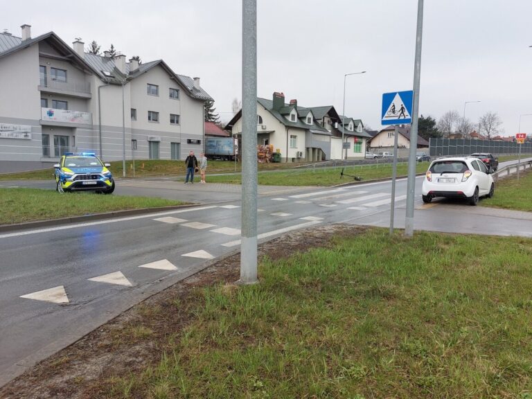 Wypadek w Łańcucie. 15-latka na hulajnodze trafiła do szpitala