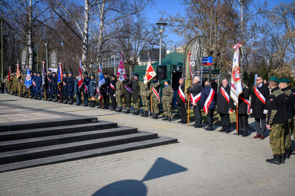 Podkarpacie pamięta o Niezłomnych. Wojewódzkie obchody Narodowego Dnia Pamięci Żołnierzy Wyklętych w Rzeszowie