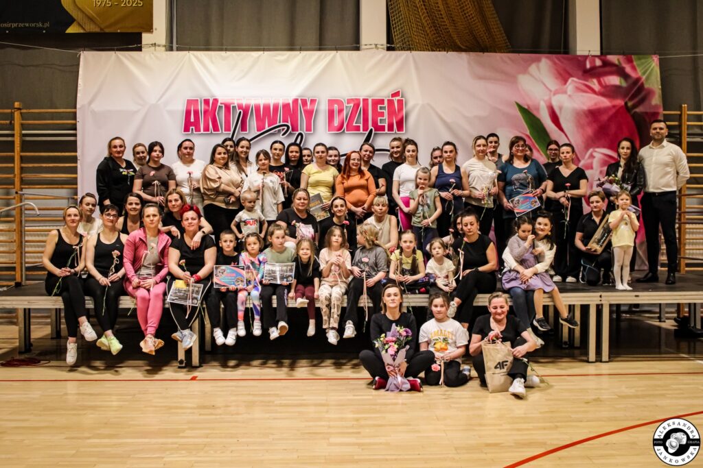 Fitness, Uroda I Mnóstwo Energii. Tak Mieszkanki Przeworska Świętowały Aktywny Dzień Kobiet