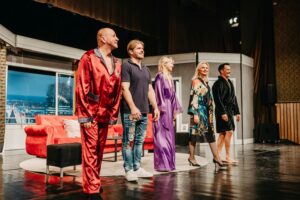 Spektakl komediowy „Wyjście awaryjne” w Miejskim Ośrodku Kultury w Przeworsku.